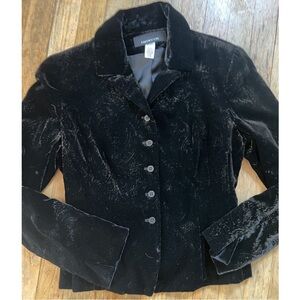 Jones New York Women's black embossed velvet fitted blazer- Size 6